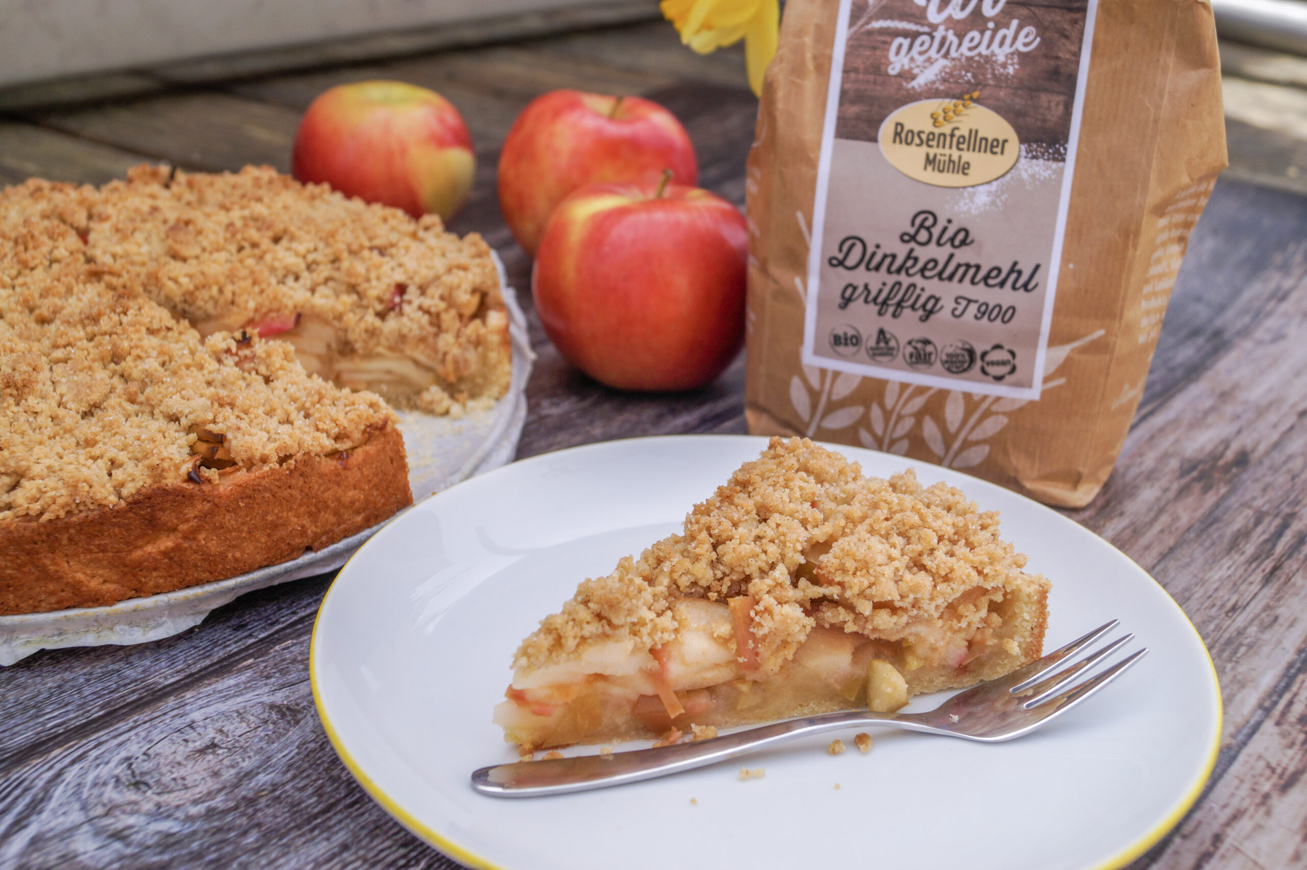 Apfelkuchen mit Zimtstreusel - Rosenfellner Mühle &amp; Naturkost GmbH